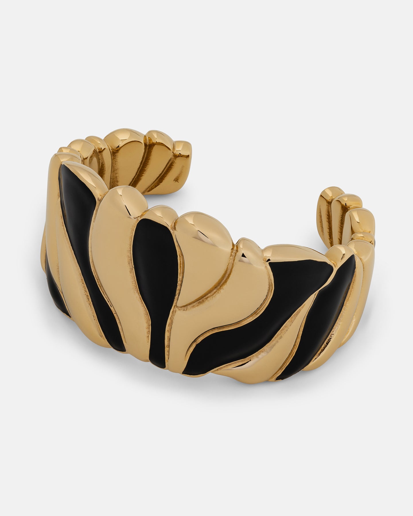 undefined - V1_Luar_Bracelet_01–G-1.jpg