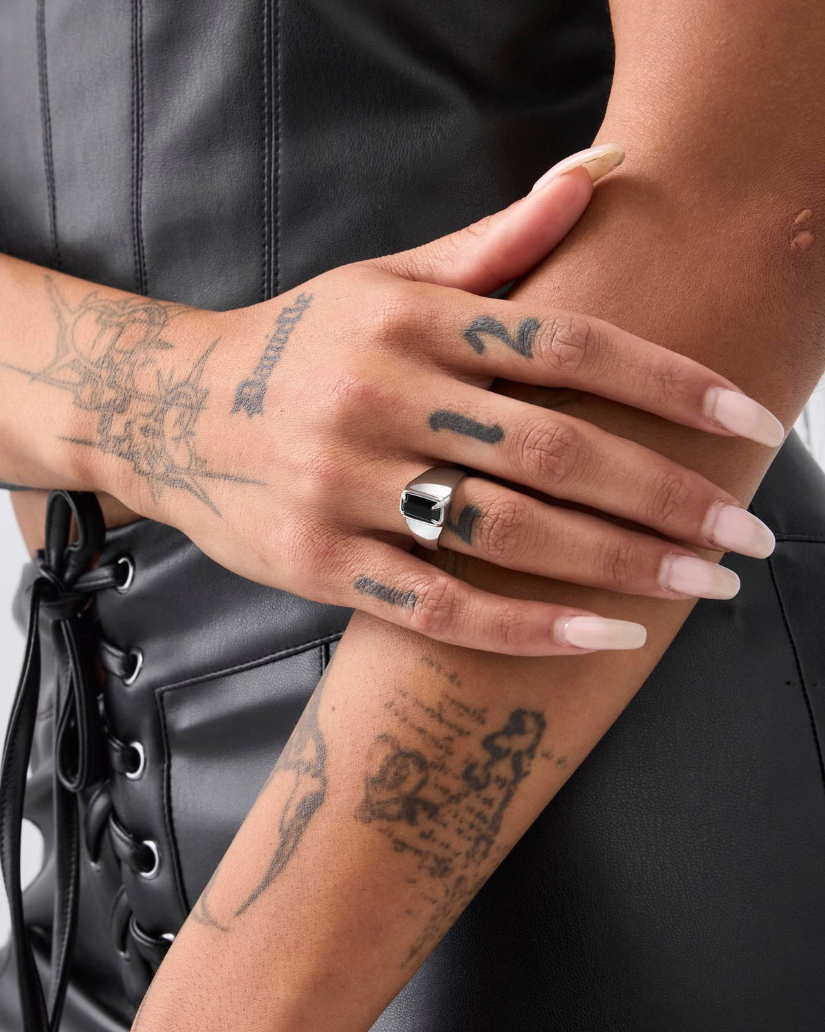 stainless-steel-black woman