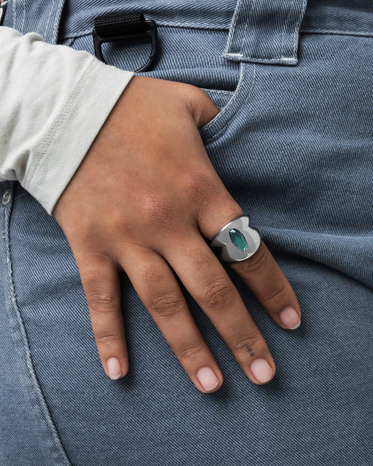stainless-steel-aquamarine