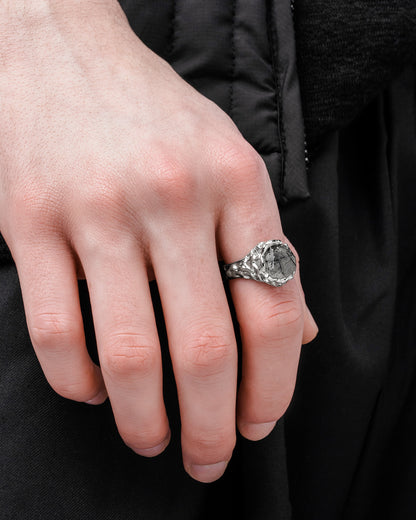 stainless-steel-quartz man