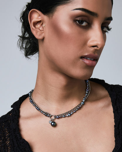 stainless-steel-black-pearl woman