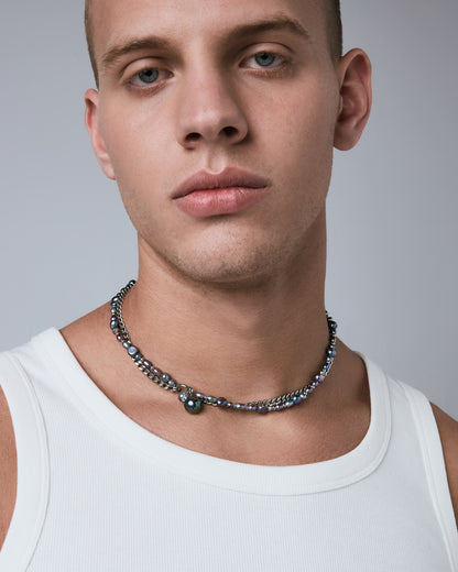 stainless-steel-black-pearl man