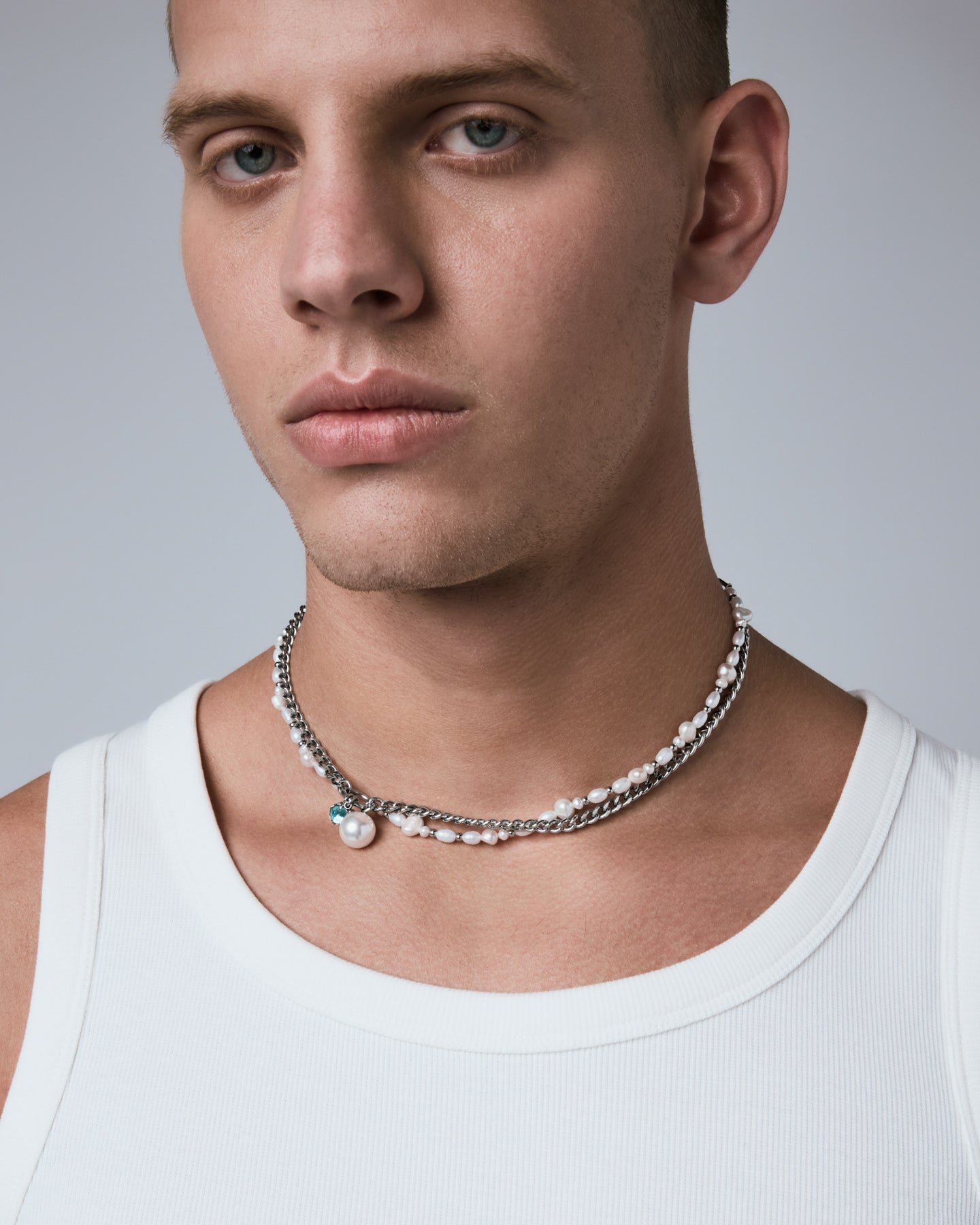 stainless-steel-pearl man