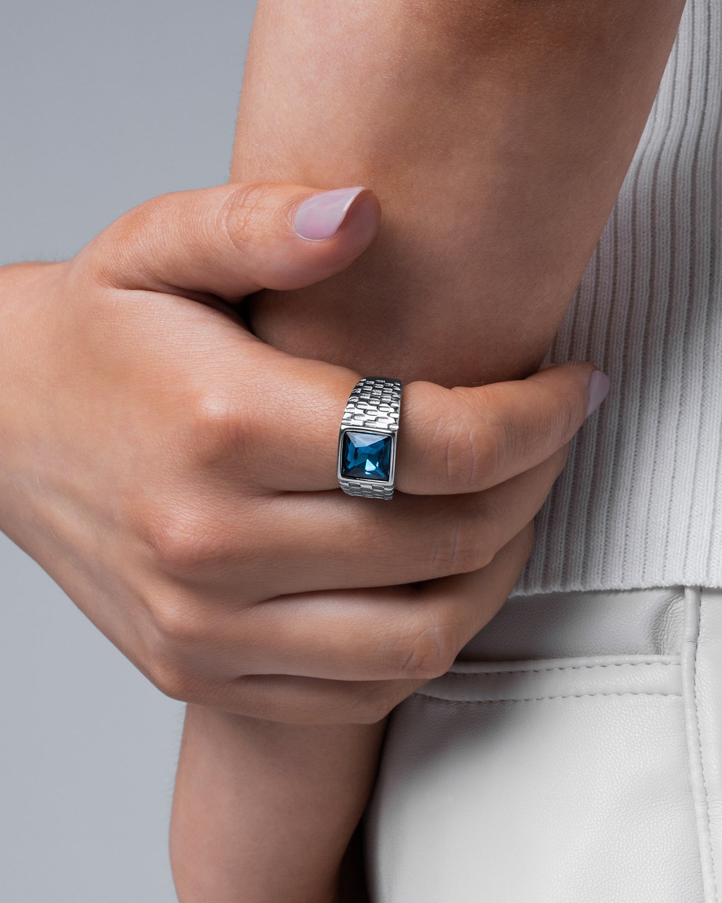 stainless-steel-blue