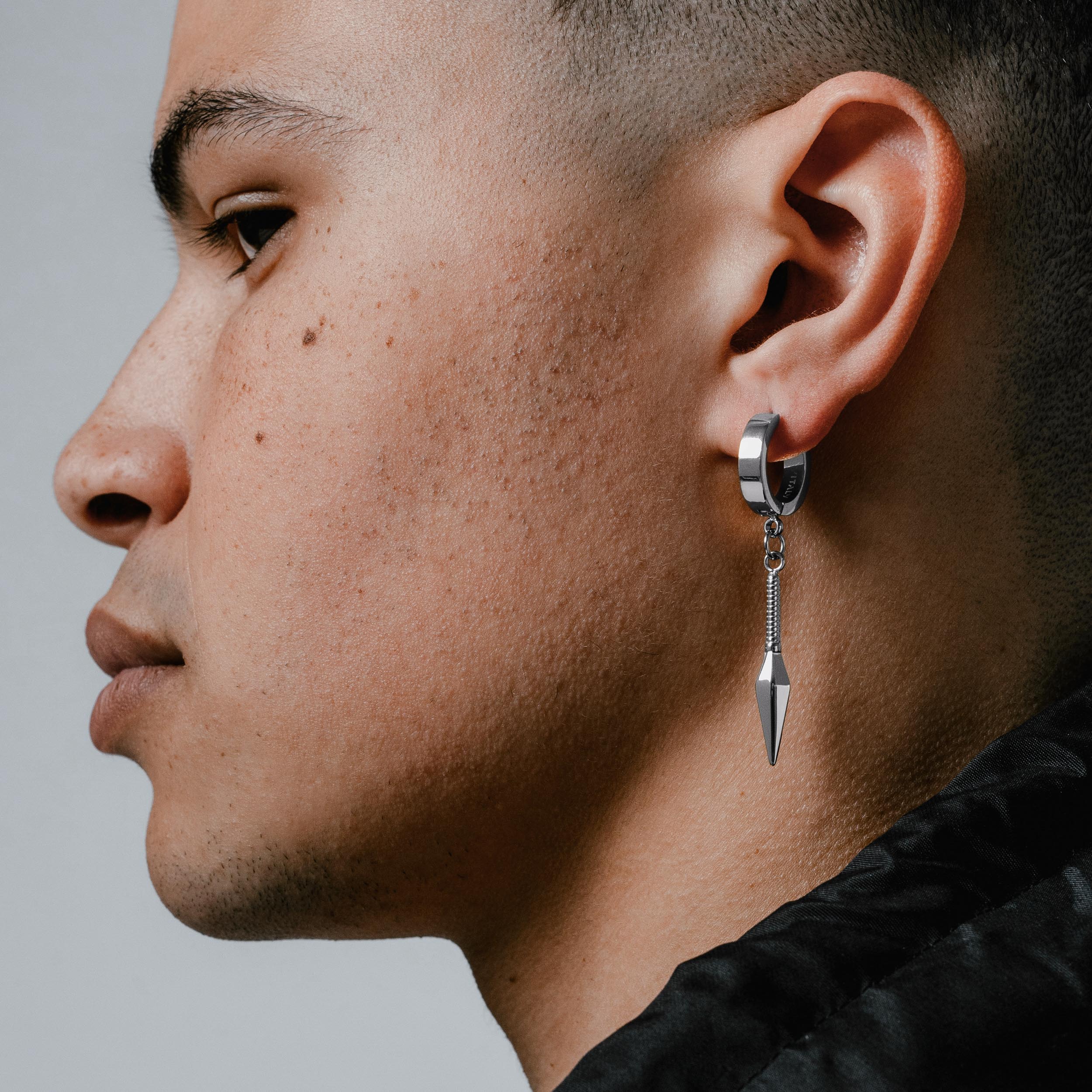 The Best Earrings for Men, From Studs to Dangly Boiz